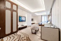 New Beacon Hotel (Wuhan Changjiang New Town Wuhu Middle School) Hotels in Wuhan