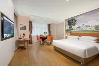 Vienna Hotel (Bazhong Nanjiang Yilian Home Store) - 3-Sterne