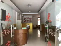 Dingnan Huali Business Hotel