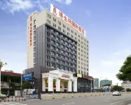 維也納國際飯店（寧德萬達店） 金光禪寺附近的飯店