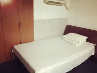Laifeng Hotel