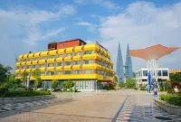 Xingxinqiao Hotel (Baise Xinghe Water Park) Hotels in Baise