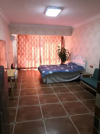 Zhuanghe Qinglian Hotel Apartment