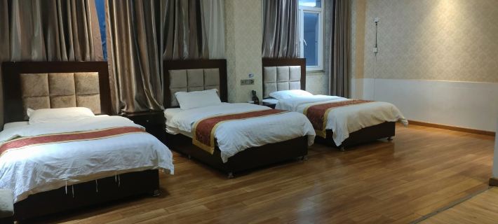 Luhuo Longyang Hotel Hotels in Luhuo