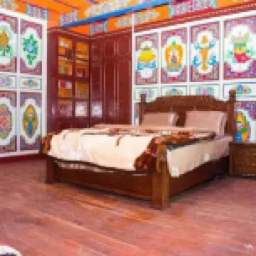 Songpangesan Riverside Tibetan House Hotels near Jiuzhai Huanglong Airport