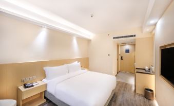 Guiyang.JOYMONT Hotel (GuomaoXinying1950)