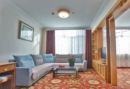 Hongda Longmen Hotel Отели в г. Лайян