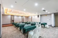 Meixuan Crystal Hotel