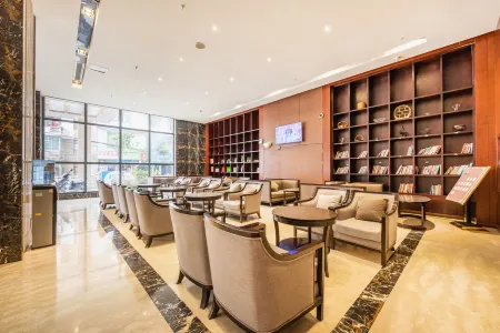 Nayong Hotel Отели в г. Наюн