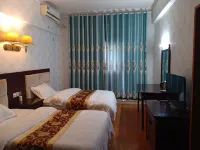 Miluo Manli Motel