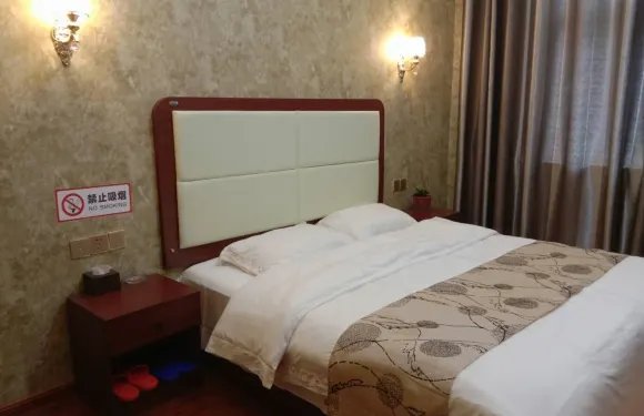 泌陽銅山湖休閑民居