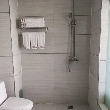 Baiwanjia Business Hotel