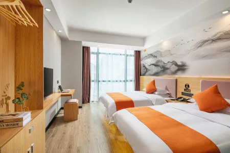 Junyue Hotel