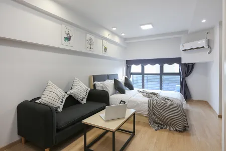 Mango Apartment (Foshan Jihua 6th Road Metro Station Zhaoyang O Cube Branch)