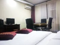 Cangxi Youbang Business Hotel - Kæledyr tilladt