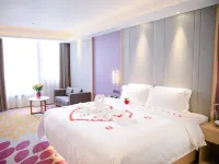 Lavande Hotel (Shenzhen Pingshan High Speed Railway Station Longdong Metro Station Store) Hotel berhampiran Pingdi Yixin Commercial Pedestrian Street (Wenming East Road)