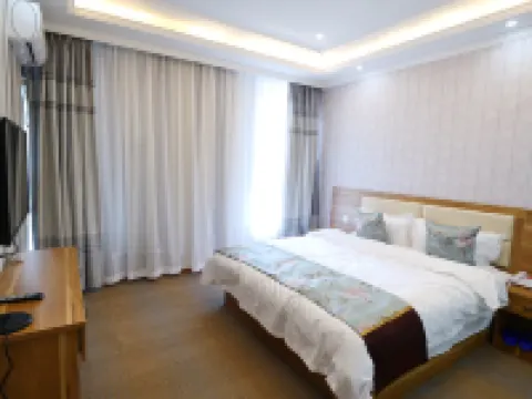 Qilong Express Hotel (Tumen's Second Department Store) Hotels in Tumen