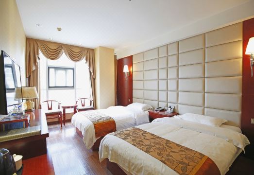 웨스트 링 호텔 객실 및 주변 지도 정보