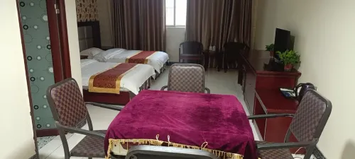 Chengcheng Longsige Hotel Hotel di Chengcheng