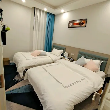 Xuanhan Walk Bashan Inn