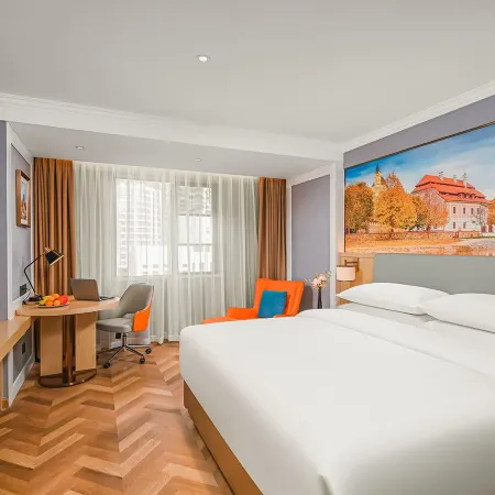 Vienna Hotel (Deqing Yong'an Street Branch)