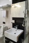 Yujing Gaming Hotel (Hubei Zhengfa Branch)