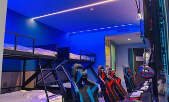 Korla Xiyue E-sports Hotel