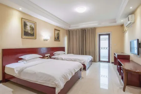 Tongfu Hotel Отели рядом с достопримечательностью «Chaoyangyan»