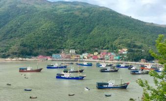 Cangnan Seaside Small House