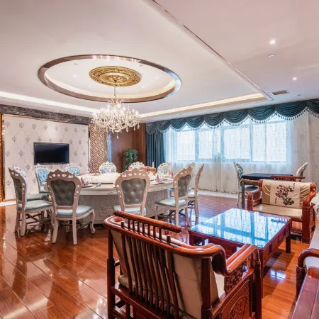 Hezhou Hongrui International Hotel