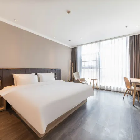 HanTing Premium Hotel (Xining Tangdao Wanda Plaza)