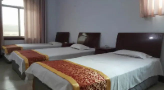 Wenxian Xinyuan Hotel