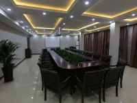 플래티넘 홀리데이 호텔 다밍 호텔