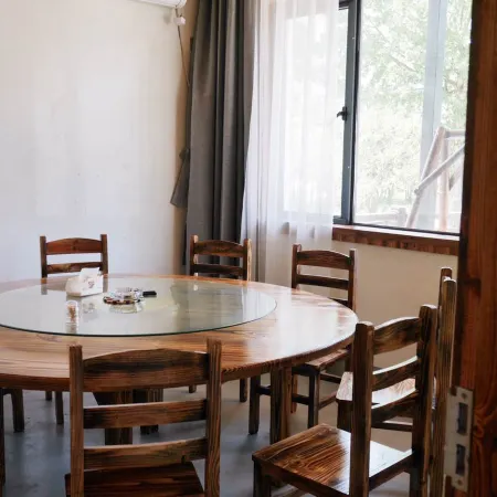 Mogan Mountain Small Douwu Inn