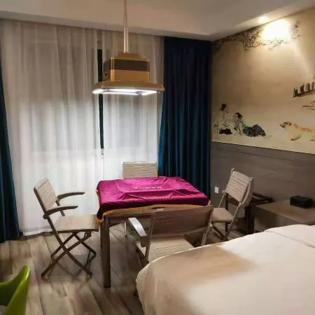 Honghu Yongtong Hotel