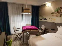 Honghu Yongtong Hotel