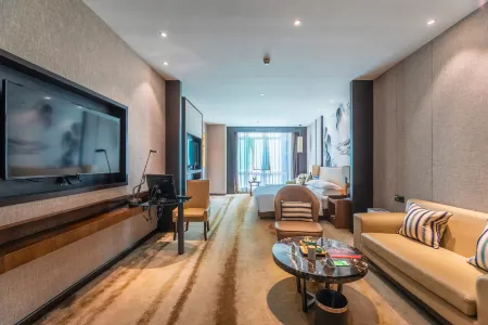 the Mingyi Hotel Отели рядом с достопримечательностью «Hunan Traffic Engineering College»