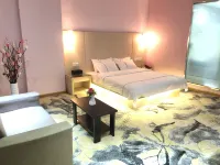 天天ホテル（博白寶中寶広場文化路）