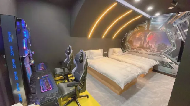 Huoqiu E-sports Apartment Hotels near Hedong