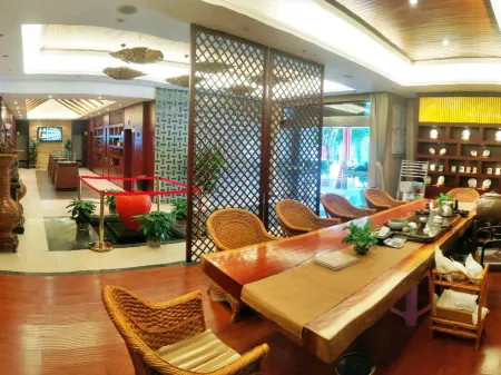 Jinqiao Hotel Отели рядом с достопримечательностью «White Elephant Temple»