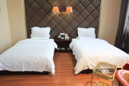 Xianyang Dibai Hotel Отели в г. Синпин