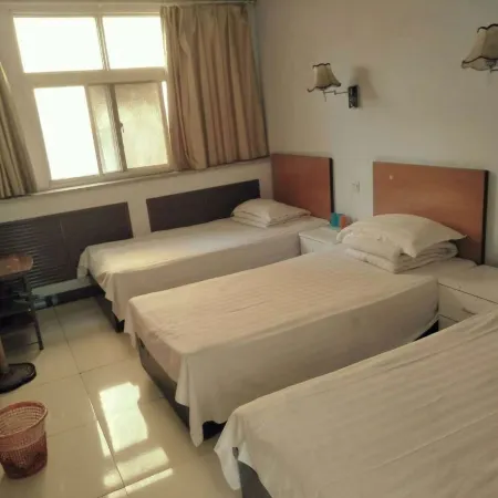 Xingyang Hualian Guesthouse