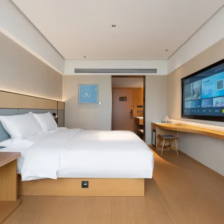 JI Hotel (Qionghai Yinhai Road)