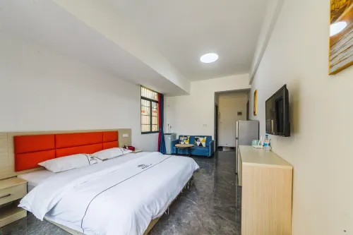 Jinghe Apartment (Zhaoqing Sihui Tianguangxu)