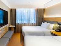 James Joyce Coffetel (Beijing Guomao) Hotels near Beijing TV Center