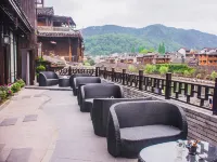 Jiuqi Chen'ai Luoding Boutique Holiday Homestay Hotels in Fenghuangxian