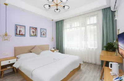 Yudu Lake Bin Boutique Apartment.