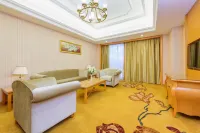 Vienna International Hotel (Liuzhou Wuxing Pedestrian Street)