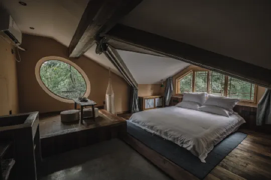 Chuyou Hostel Отели рядом с достопримечательностью «Lengquan Pavilion»