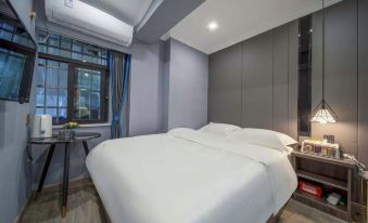Milai Homestay (Zeyun Plaza)